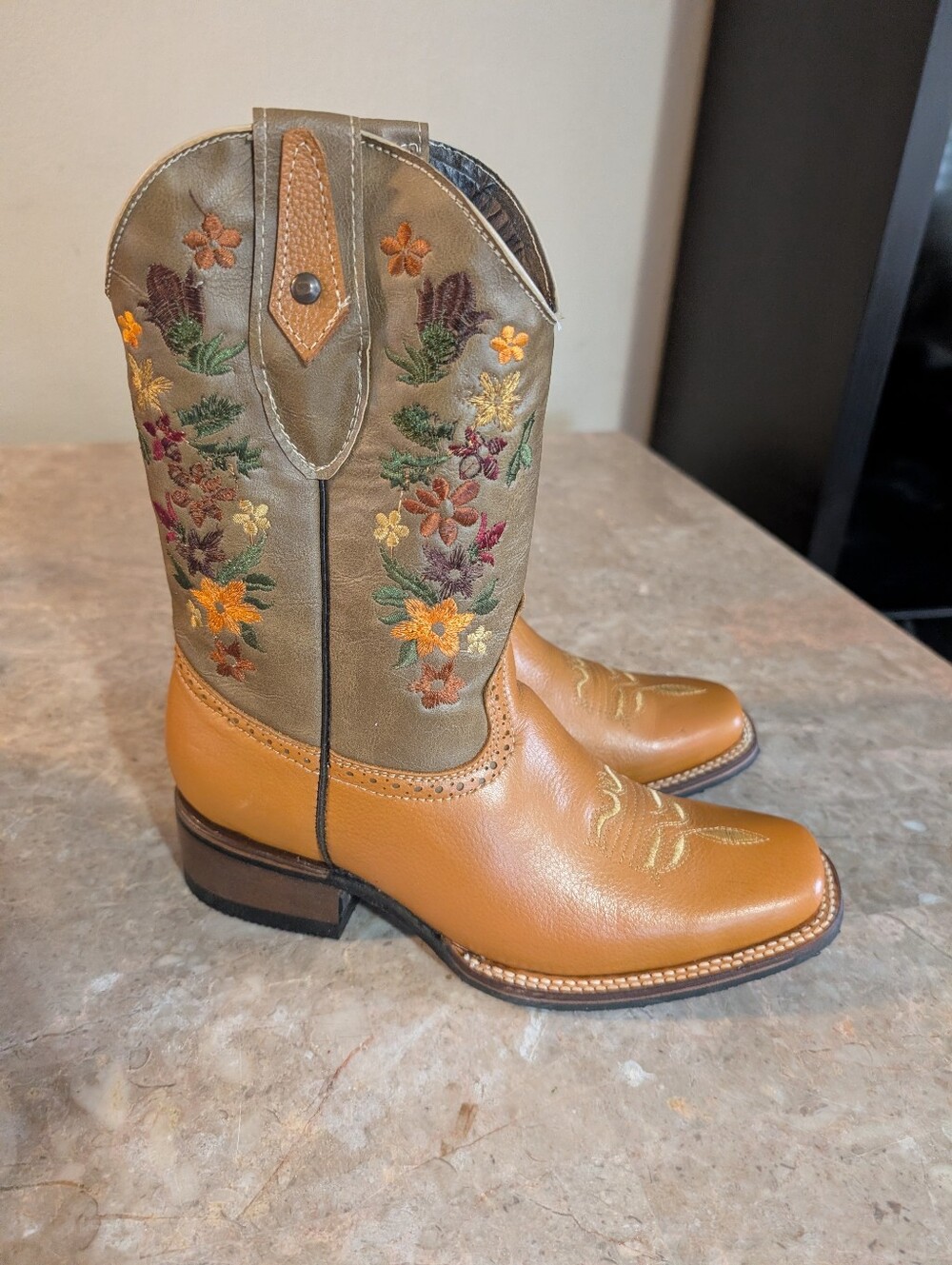 Verthali Ladies Rodeo Embroidered Boots VE309 Made In Mexico Women's Size 10